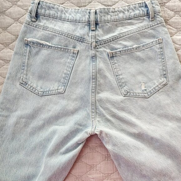 Zara Faded Look Distressed Jeans - Picture 5 of 6